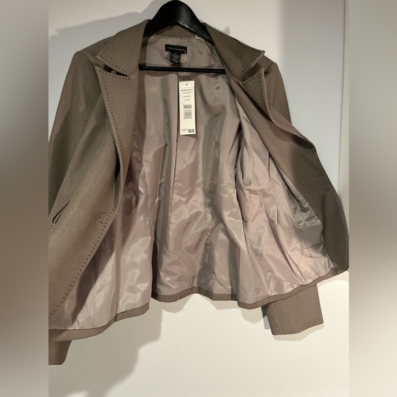 Brand-name INGREDIENTS, Tan blazer jacket, US 14 with one button in the front - Picture 5 of 8